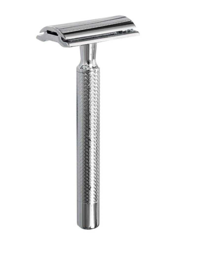 German-made PRIMO I safety razor with closed comb, chrome finish, brass handle, and fine diamond grip pattern