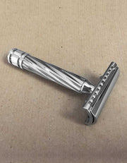 Front view of the Fatip Lo Storto chrome safety razor