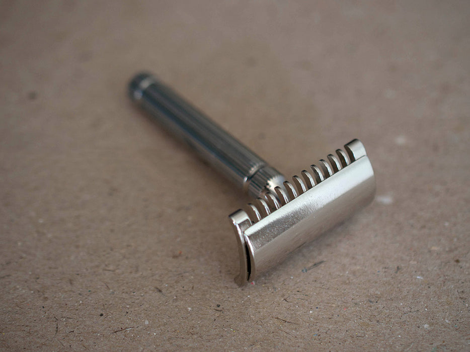 Fatip - il Piccolo Original Open Comb Safety Razor, Nickel