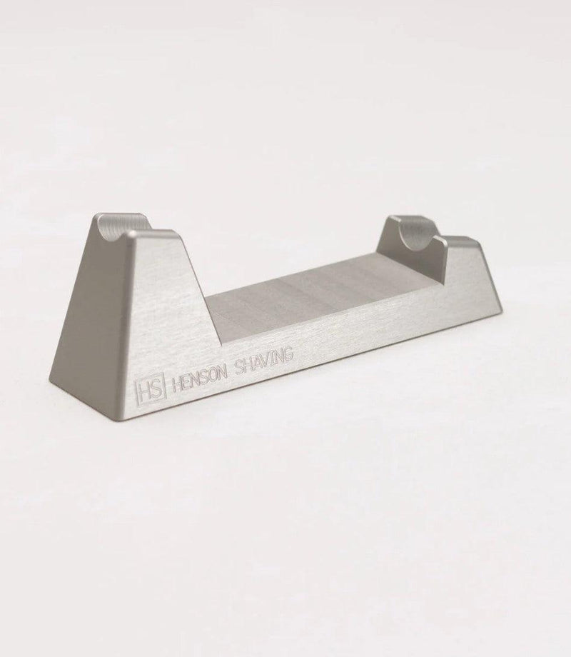 Henson Shaving Stand